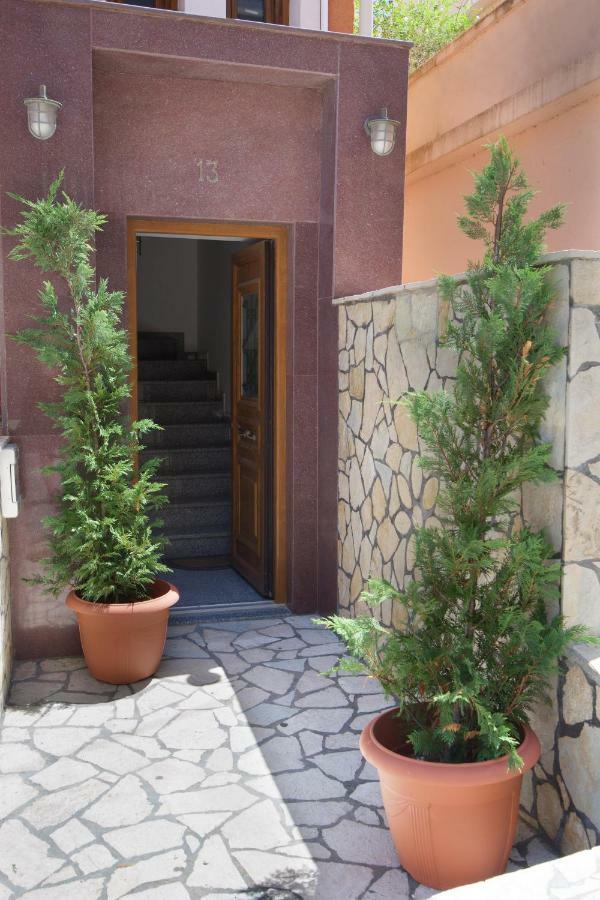 Poseidon Sea View Apartment アルゴストリオン エクステリア 写真